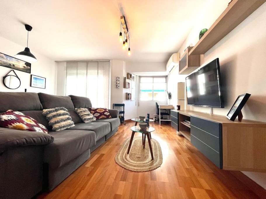Apartamento Centrico Urbano Con Terraza Kordoba Bagian luar foto